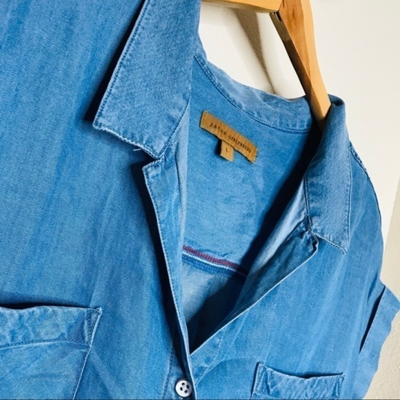 𝅺jachs Girlfriend Tencel Button Down Roll Cuff Top - Picture 7 of 8